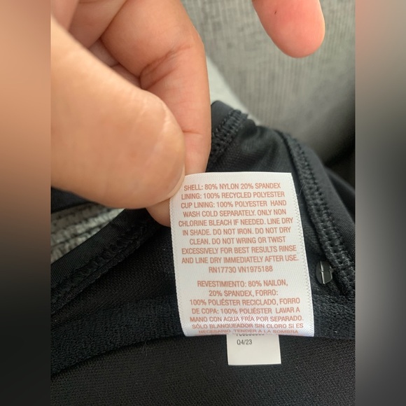 NWOT Shade & Shore Black Bikini Top - Picture 4 of 4